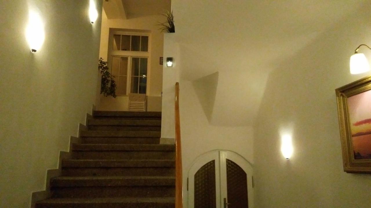 Apartmani Lela Selce Esterno foto