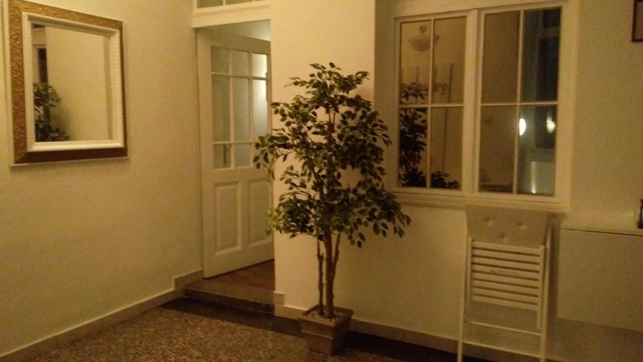 Apartmani Lela Selce Esterno foto