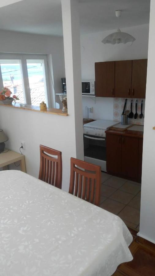 Apartmani Lela Selce Esterno foto