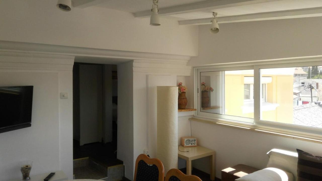 Apartmani Lela Selce Esterno foto