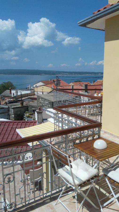 Apartmani Lela Selce Esterno foto