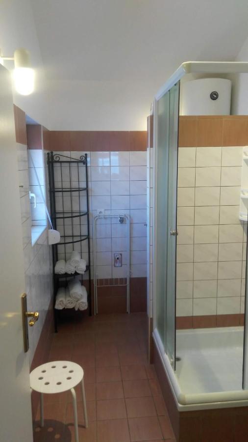 Apartmani Lela Selce Esterno foto