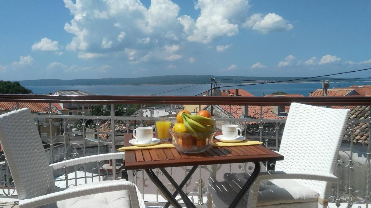 Apartmani Lela Selce Esterno foto