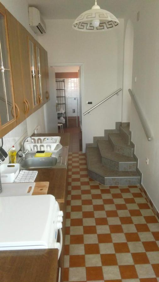 Apartmani Lela Selce Esterno foto